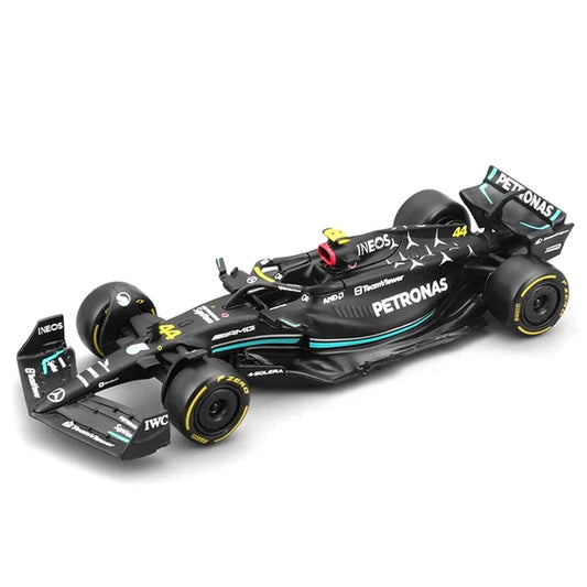 Standard 1:43 2023 F1 Mercedes Lewis Hamilton Collector's Piece